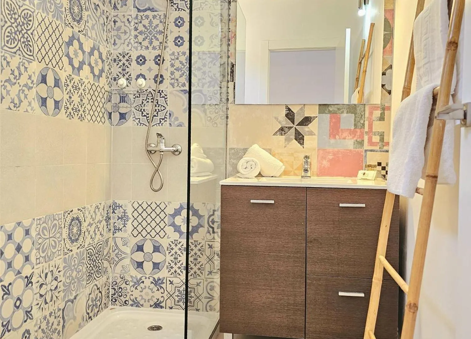 B&B La Nava Suites Mojácar